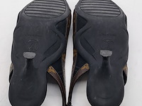 Paar hakken, maat 39, louis vuitton, ma0223 - afbeelding 9 van  11