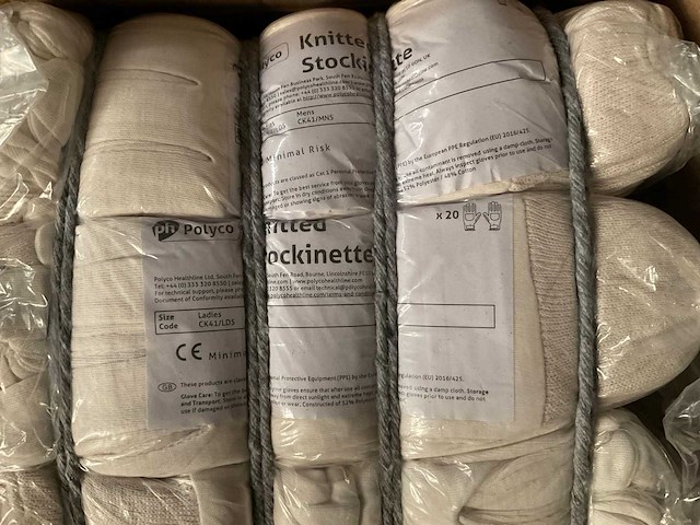 Paar handschoenen (600x) - afbeelding 3 van  3