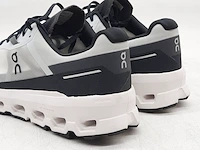 Paar hardloopschoenen, maat 44, on, 3me30110818 - afbeelding 9 van  11