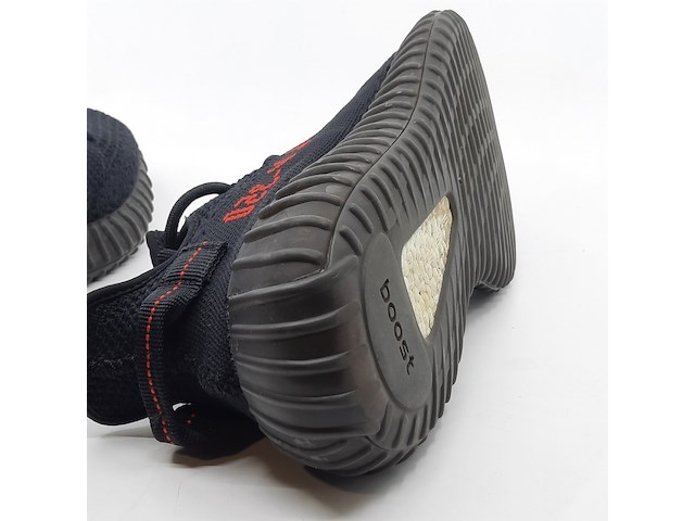 Paar heren sneakers, maat 44, adidas yeezy, cp9652 - afbeelding 2 van  11