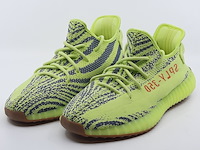 Paar herensneakers, maat 44 2/3, adidas yeezy, b37572 - afbeelding 1 van  12