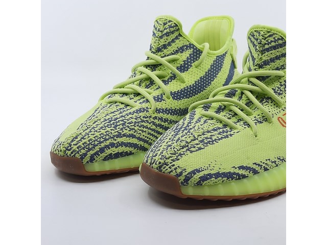 Paar herensneakers, maat 44 2/3, adidas yeezy, b37572 - afbeelding 5 van  12