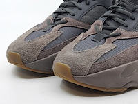 Paar herensneakers, maat 44, adidas yeezy, ee9614 - afbeelding 3 van  10
