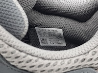 Paar herensneakers, maat 44, adidas yeezy, ee9614 - afbeelding 7 van  10