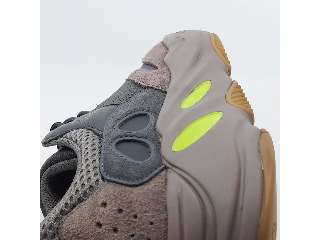 Paar herensneakers, maat 44, adidas yeezy, ee9614 - afbeelding 10 van  10