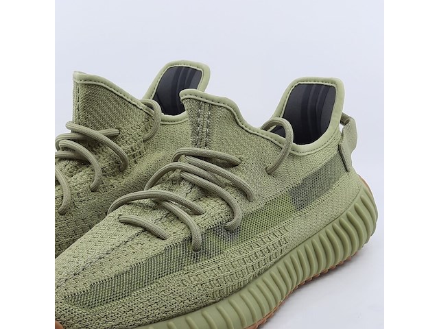 Paar herensneakers, maat 44, adidas yeezy, fy5346 - afbeelding 5 van  11