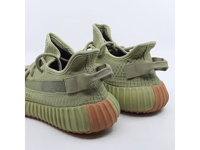 Paar herensneakers, maat 44, adidas yeezy, fy5346 - afbeelding 8 van  11