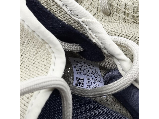 Paar herensneakers, maat 44, adidas yeezy, fy5346 - afbeelding 10 van  11