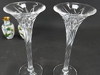 Paar hoge kristallen kandelaren - afbeelding 2 van  5