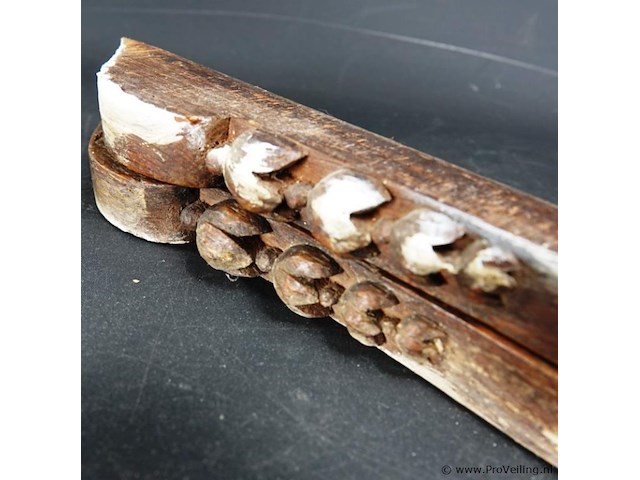 Paar houten consoles met snijwerk - afbeelding 5 van  5