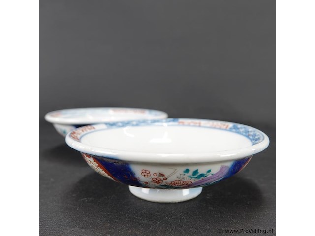 Paar imari schotels - afbeelding 5 van  5