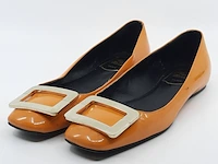 Paar instappers, maat 36, roger vivier