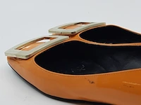 Paar instappers, maat 36, roger vivier - afbeelding 7 van  9