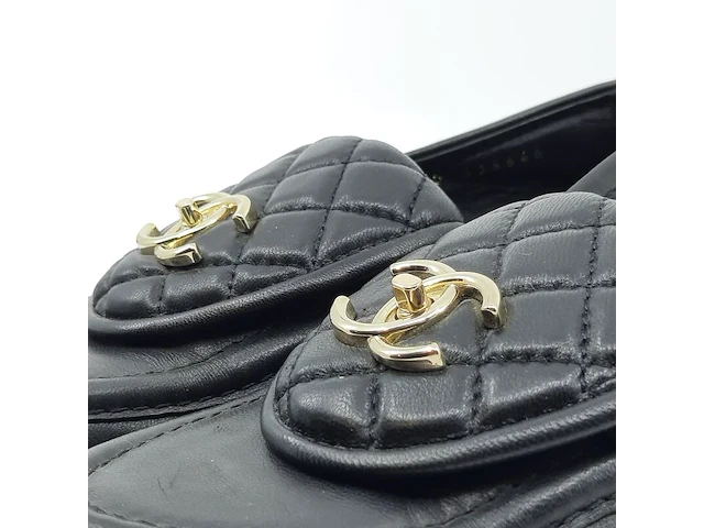 Paar instappers, maat 37, chanel, d g36646 - afbeelding 7 van  12