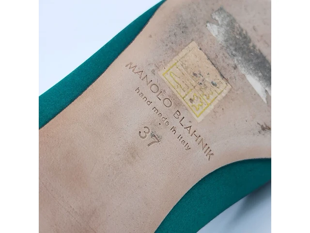 Paar instappers, maat 37, manolo blahnik - afbeelding 3 van  11