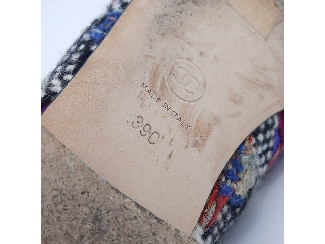 Paar instappers, maat 39, chanel, g32275 - afbeelding 5 van  13