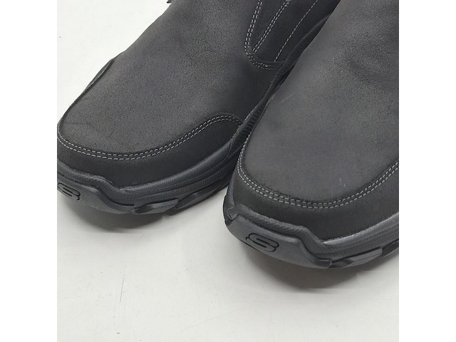 Paar instappers, maat 42, skechers, respected calum - afbeelding 3 van  10