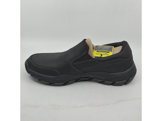 Paar instappers, maat 42, skechers, respected calum - afbeelding 5 van  10