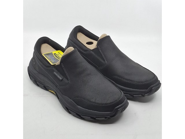 Paar instappers, maat 42, skechers, respected calum - afbeelding 7 van  10