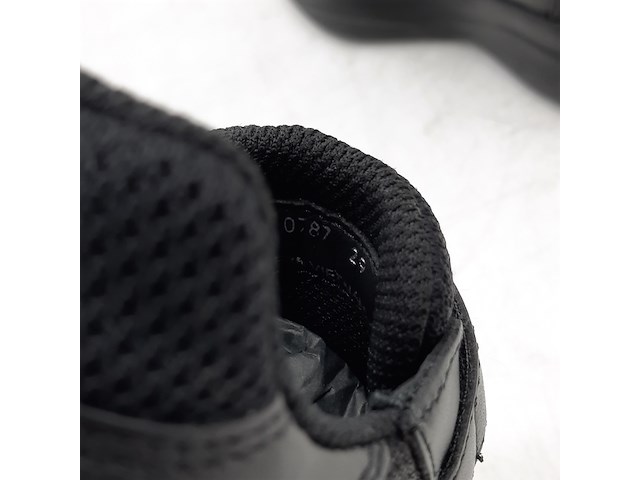 Paar kinder sneakers, maat 29, prada - afbeelding 11 van  11