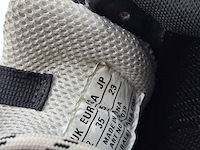 Paar kinder sneakers, maat 35, balenciaga, triple s - afbeelding 3 van  13