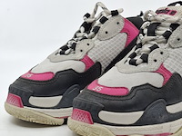 Paar kinder sneakers, maat 35, balenciaga, triple s - afbeelding 7 van  13