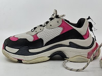 Paar kinder sneakers, maat 35, balenciaga, triple s - afbeelding 11 van  13