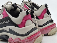 Paar kinder sneakers, maat 35, balenciaga, triple s - afbeelding 13 van  13
