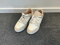 Paar louis vuitton trainer sneaker - afbeelding 1 van  7