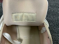 Paar louis vuitton trainer sneaker - afbeelding 6 van  7