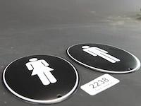 Paar metalen wc schilden - afbeelding 3 van  5