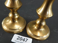 Paar oude brons/messing kandelaren - afbeelding 4 van  5
