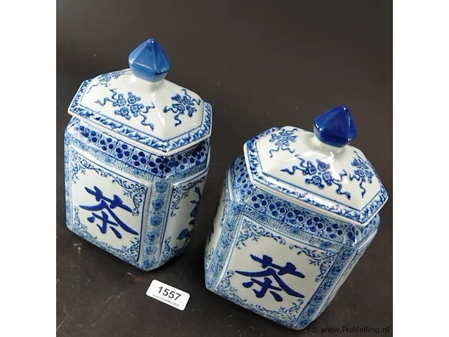 Paar oude chinese theepotten - afbeelding 2 van  8