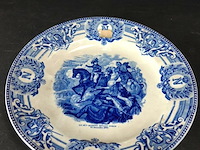 Paar oude porseleinen borden - afbeelding 2 van  5