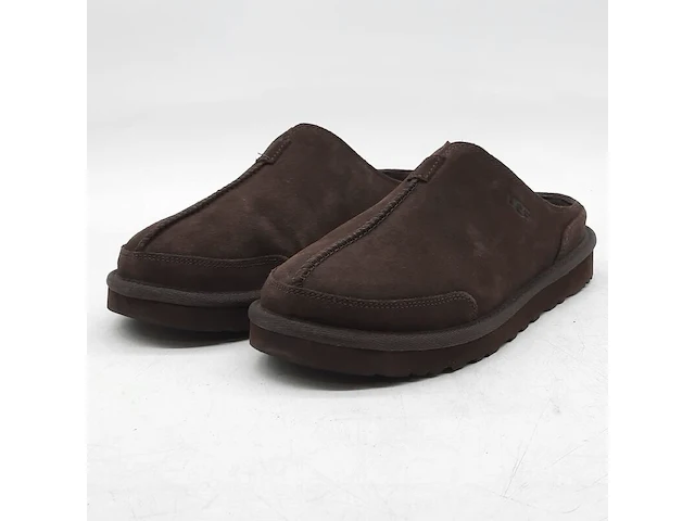Paar pantoffels, maat 42, ugg, 1166761 - afbeelding 1 van  11