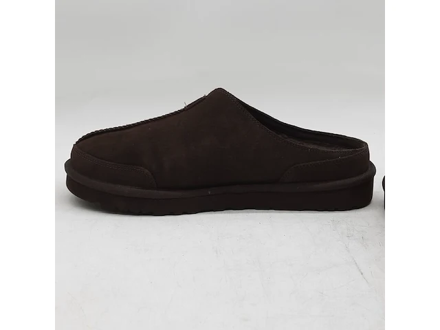 Paar pantoffels, maat 42, ugg, 1166761 - afbeelding 8 van  11