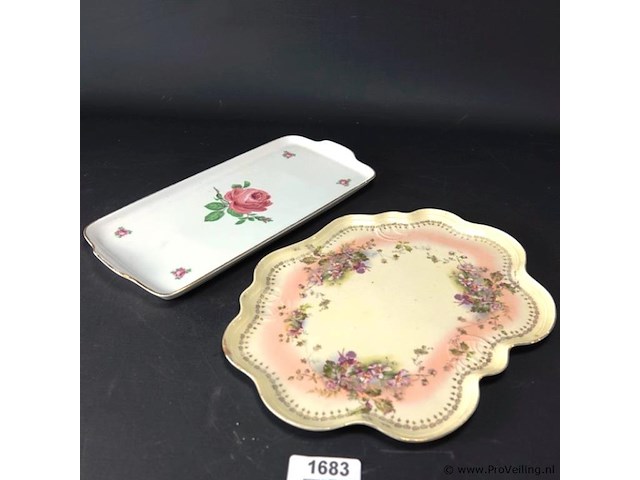 Paar porseleinen schalen - afbeelding 1 van  5