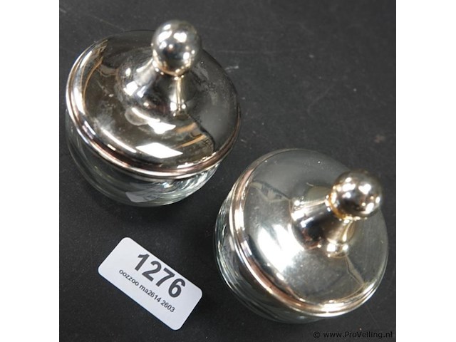 Paar potjes met verzilverde deksel - afbeelding 3 van  5