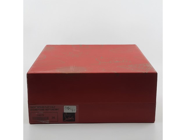 Paar pumps, maat 36, louboutin - afbeelding 2 van  10