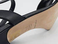 Paar pumps. maat 37,5, dolce&gabbana, cr1156 - afbeelding 2 van  10