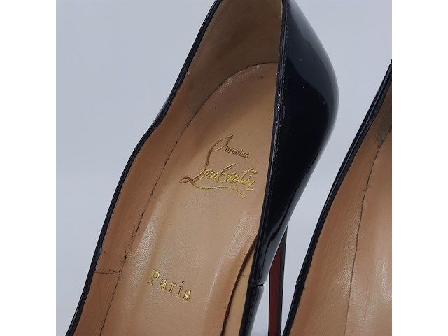 Paar pumps, maat 39, louboutin - afbeelding 4 van  9