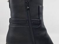 Paar pumps, maat 39, louboutin - afbeelding 12 van  13