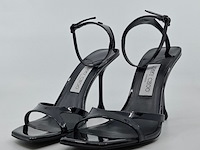 Paar pumps, maat 39