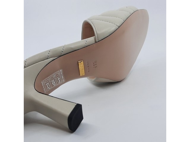 Paar pumps, maat 41 1/2, gucci - afbeelding 3 van  13