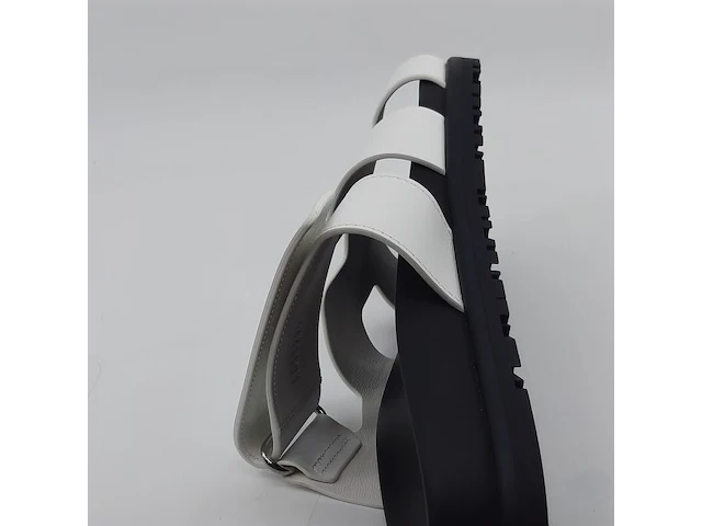 Paar sandalen, hermès, r011222100z 385 2411 - afbeelding 3 van  12