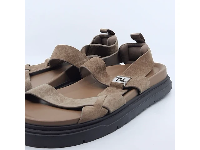 Paar sandalen, maat 10, fendi - afbeelding 5 van  11