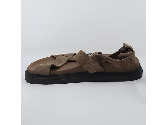 Paar sandalen, maat 10, fendi - afbeelding 7 van  11