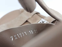 Paar sandalen, maat 10, fendi - afbeelding 10 van  11