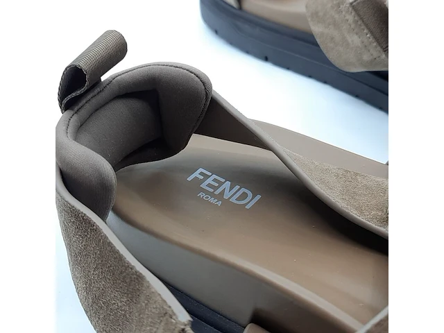 Paar sandalen, maat 10, fendi - afbeelding 11 van  11
