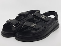 Paar sandalen, maat 39, chanel, g35927
